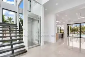 Modern Home Elevator Platform