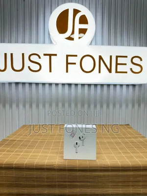 Apple Airpods 4 With Active Noise Cancellation - White