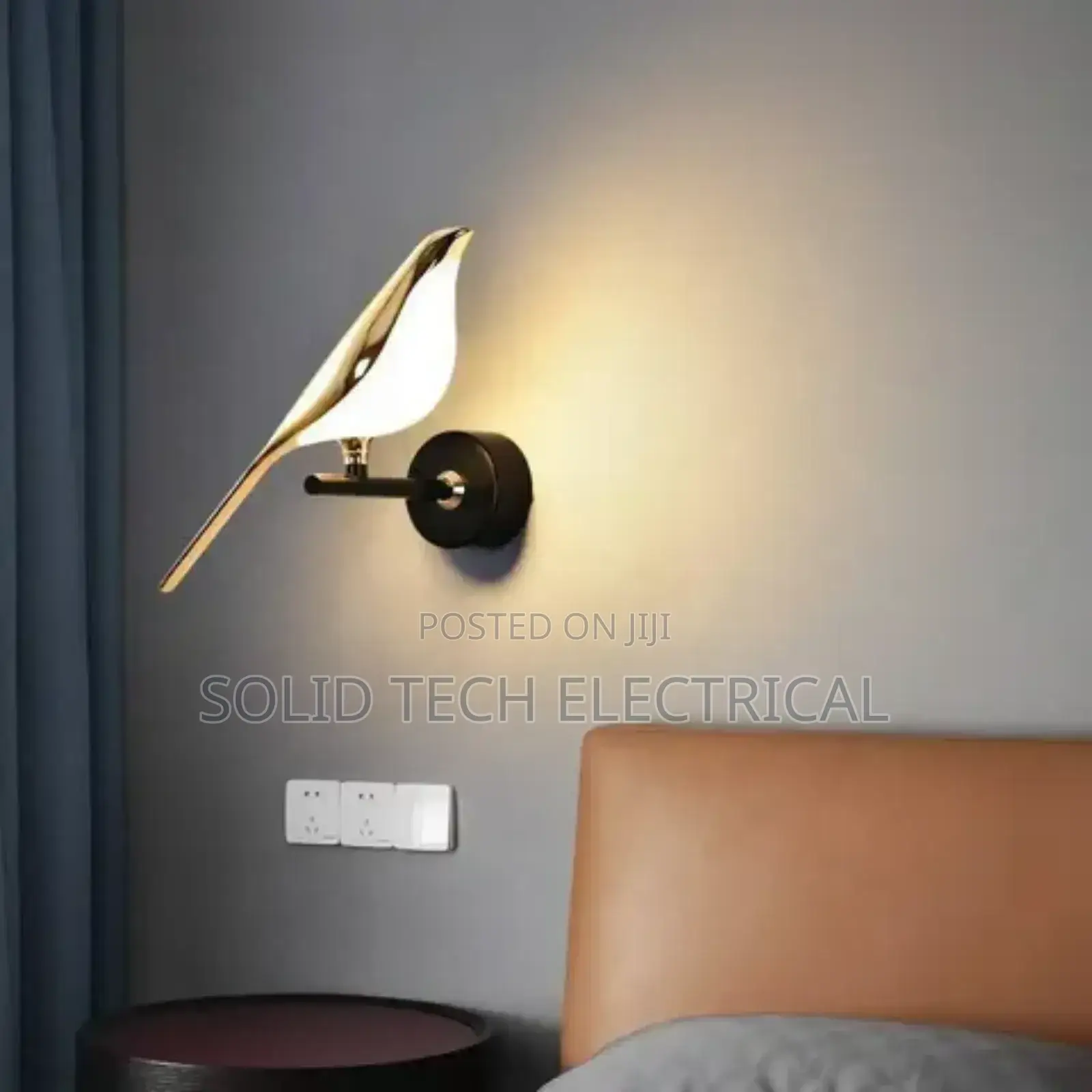 Bird Wallbracket