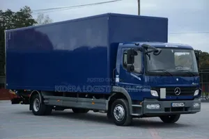 Moving Truck in Sangotedo
