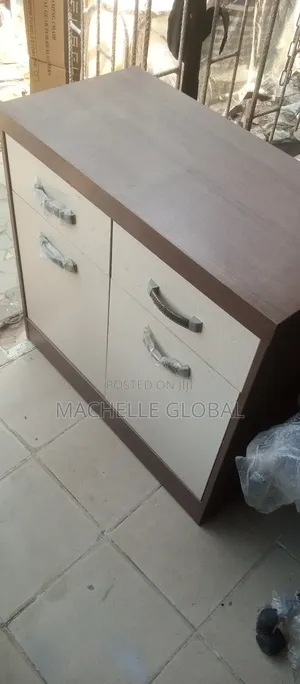 Executive Side Drawer