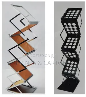 Portable Display Stand 08