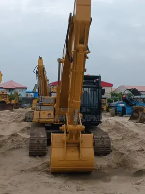 Caterpillar Excavator 320cl for Sale: 143m Naira Only.