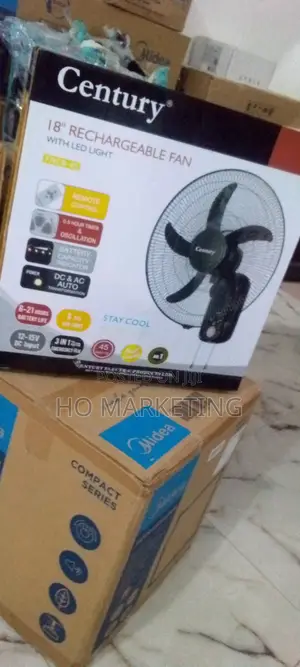 Century 45 Watts 18" Rechargable Ac/Dc Fan