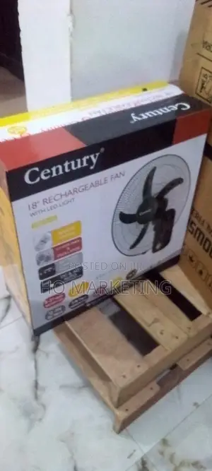 Century 18" Airflow Master Reachargable Ac/Dc Fan