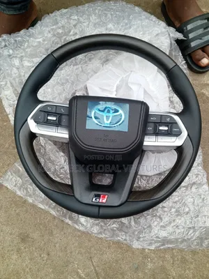 Latest Model Upgrade Steering Wheel Any Types of Car Is Ava