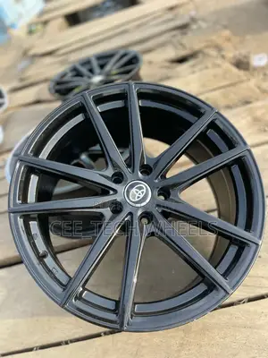 Sporty Black 19inch for Different Car Users