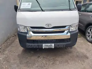 Hummer Bus for Rent / Hire Within and Outside Lagos