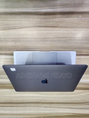 Laptop Apple MacBook Air 2020 16GB Intel Core I5 SSD 72GB