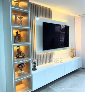 Classic Wall Unit