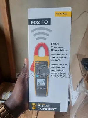 Fluke 902 FC True-RMS HVAC Clamp Meter