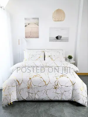 Luxurious Duvet and Bedsheets.