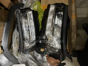 Landcruiser 2022 / 2023 Headlight / Headlight
