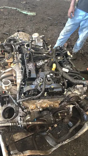 Engine and Gear Box Ford Mustang 4-Cylinder With Turbo