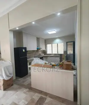 Open Kitchen Cabinet With Island