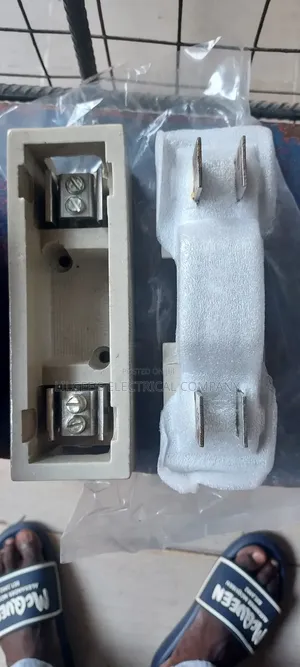 GSR 200 Amps Fuse and Base