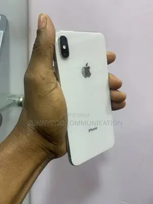 Apple iPhone XS Max 64 GB White