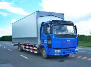 Truck for Relocation and Logistics