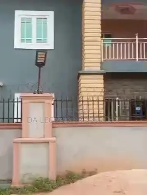 5bdrm Duplex in Mbaitoli for sale