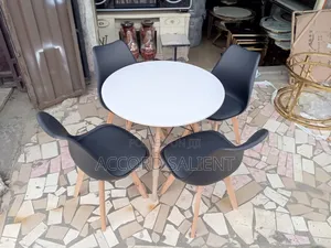 4 Seater Round Wooden Eatery Dining