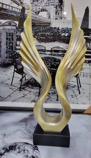 Eagle Wings Decorative Figurine