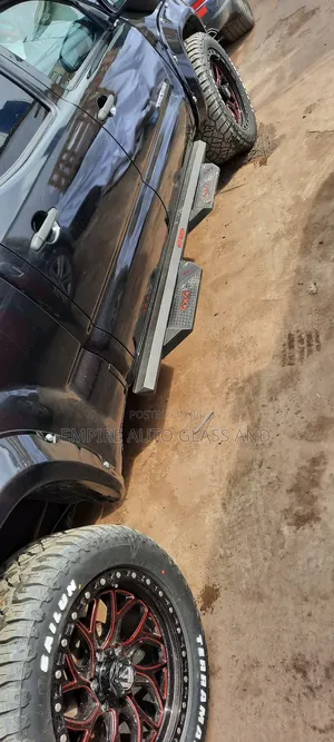 Side Step for Toyota Tacoma Off Road 2018 Model Available Nw