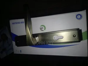 Security Key With Handle