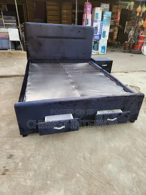Grey Padded 5by7 Bed Stand.
