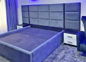 4 by 6 Bed Frame With 2 Side Drawers