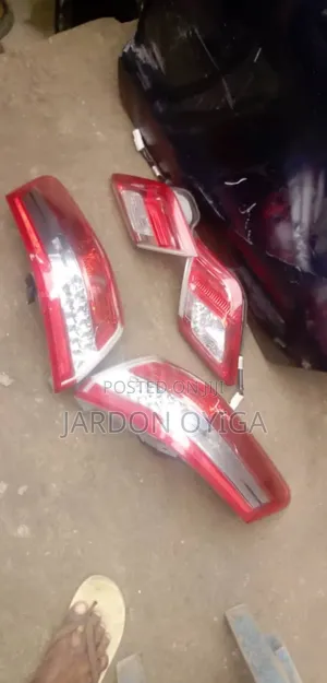 Complete Back Light Toyota Camary 2010
