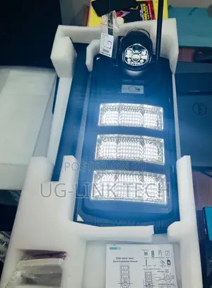 450 Watts Solar Street Light With 4g PTZ Smart Camera