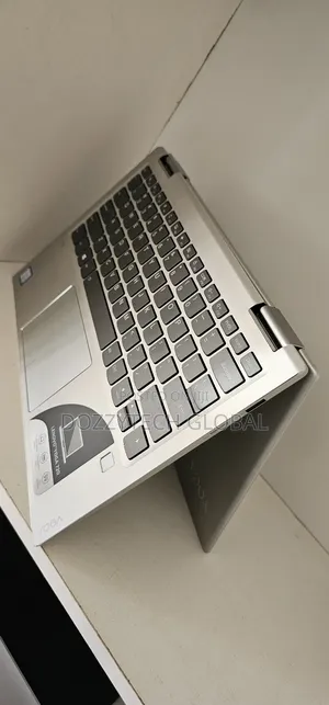 Laptop Lenovo Yoga 710 8GB Intel Core I5 SSD 256GB