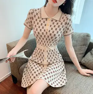 Short Collar Gown