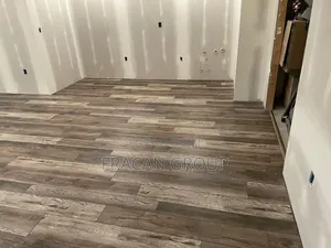 Luxury Vinyl Tiles, Woodlike Installation