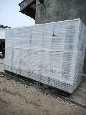 Brand New Perkins 700kva Soundproof DIESEL Lister Generator
