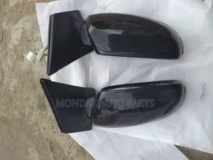 Toyota Corolla 2010 Side Mirror With Light Black Color