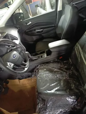 Ford Escape SE 4x4 2018 Gold