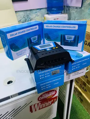 60ah 12v/24v/36v/48v PWM Charge Controllers Are Available