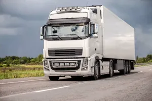Long Distance Moving Truck in Isolo