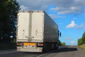 Moving Truck In Ilupeju