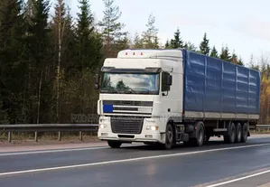 Moving Truck in Sagamu