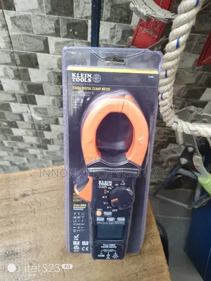 Heavy Duty Digital Clamp Meter