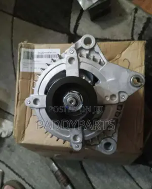 Lexus GX470 Engine Alternator