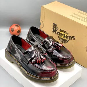 DR MARTENS Luxury Shoe