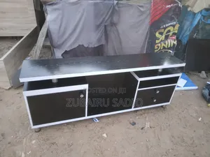 Tv Stand 5ft by 24inches