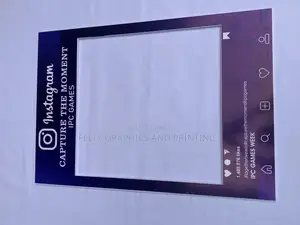 Instagram Selfie Board