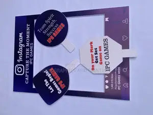 I Print On Placard