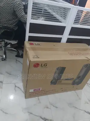 Dolby Audio LG Powerful Bass,Built-in Subwoofers 600W Lhd667