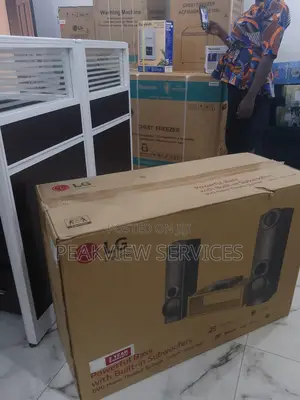 DVD Home Theater System LG Powerfull Bass 600W Lhd667