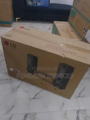 Resonant Sound 600W LG Powerful Bass Built in Subwoofers